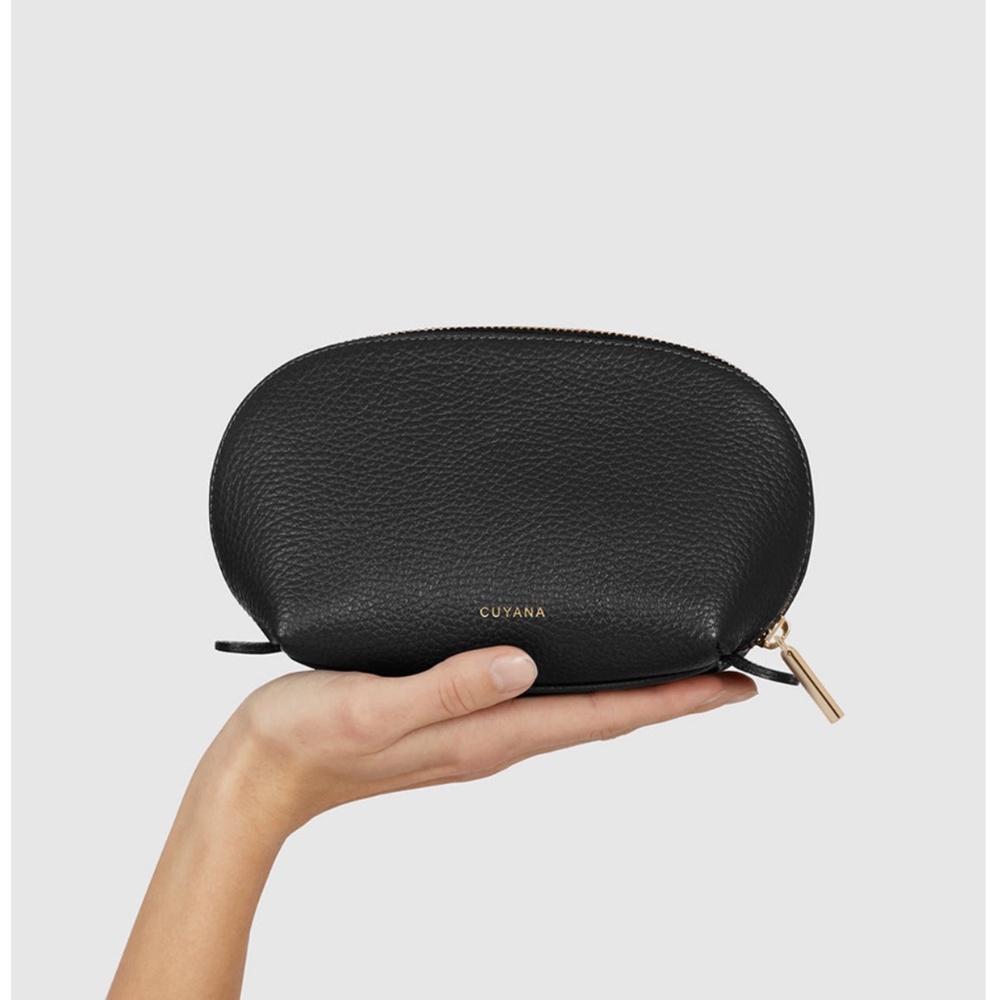 Cuyana Travel Case Set - Picture 5 of 16